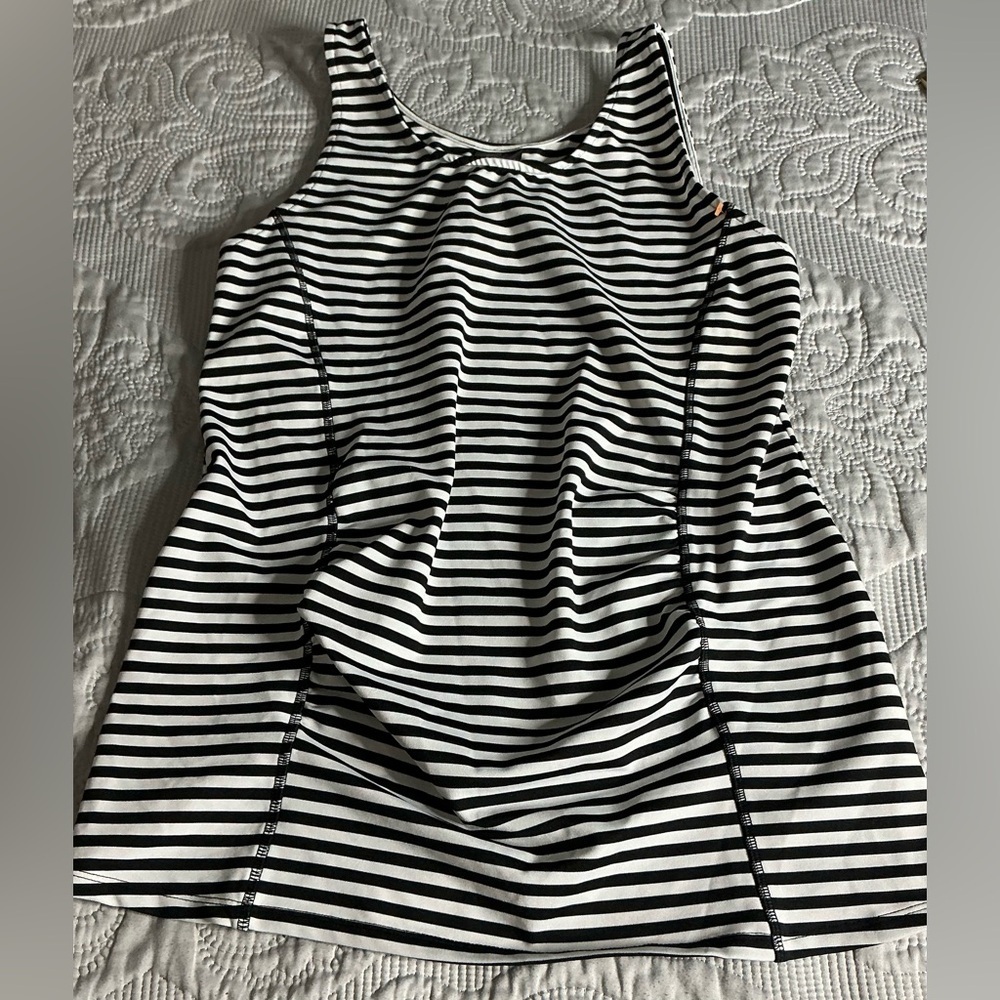 by MOTHERHOOD Black and White Tank Top SIZE M - Picture 5 of 9
